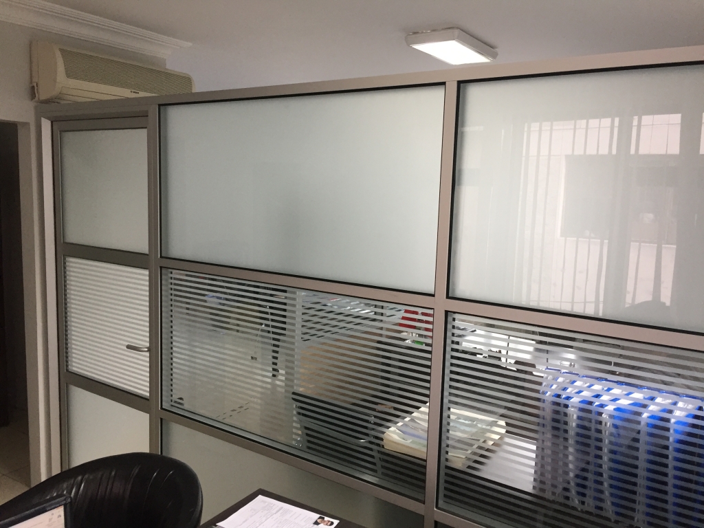 Silent Yatay Cam Ofis Bölme Duvar Sistemi